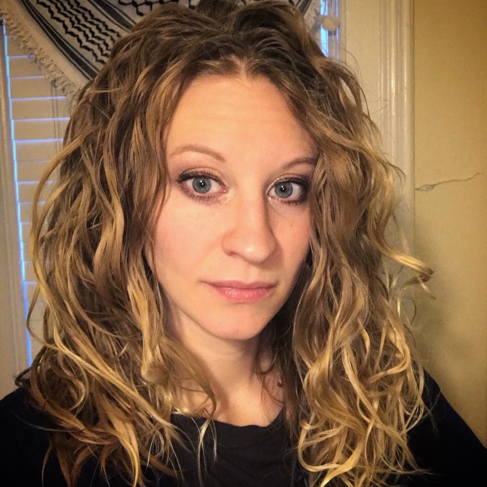 Meet your Posher, Amy